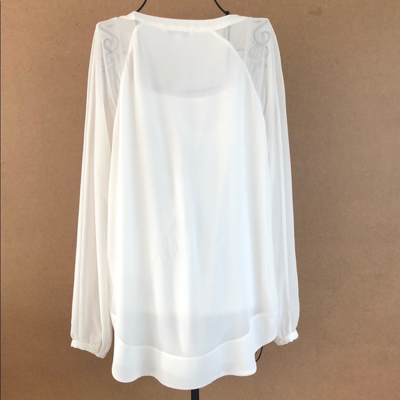 CAbi 118 AllureWhite Sheer Sleeve Relaxed Blouse - Picture 6 of 7